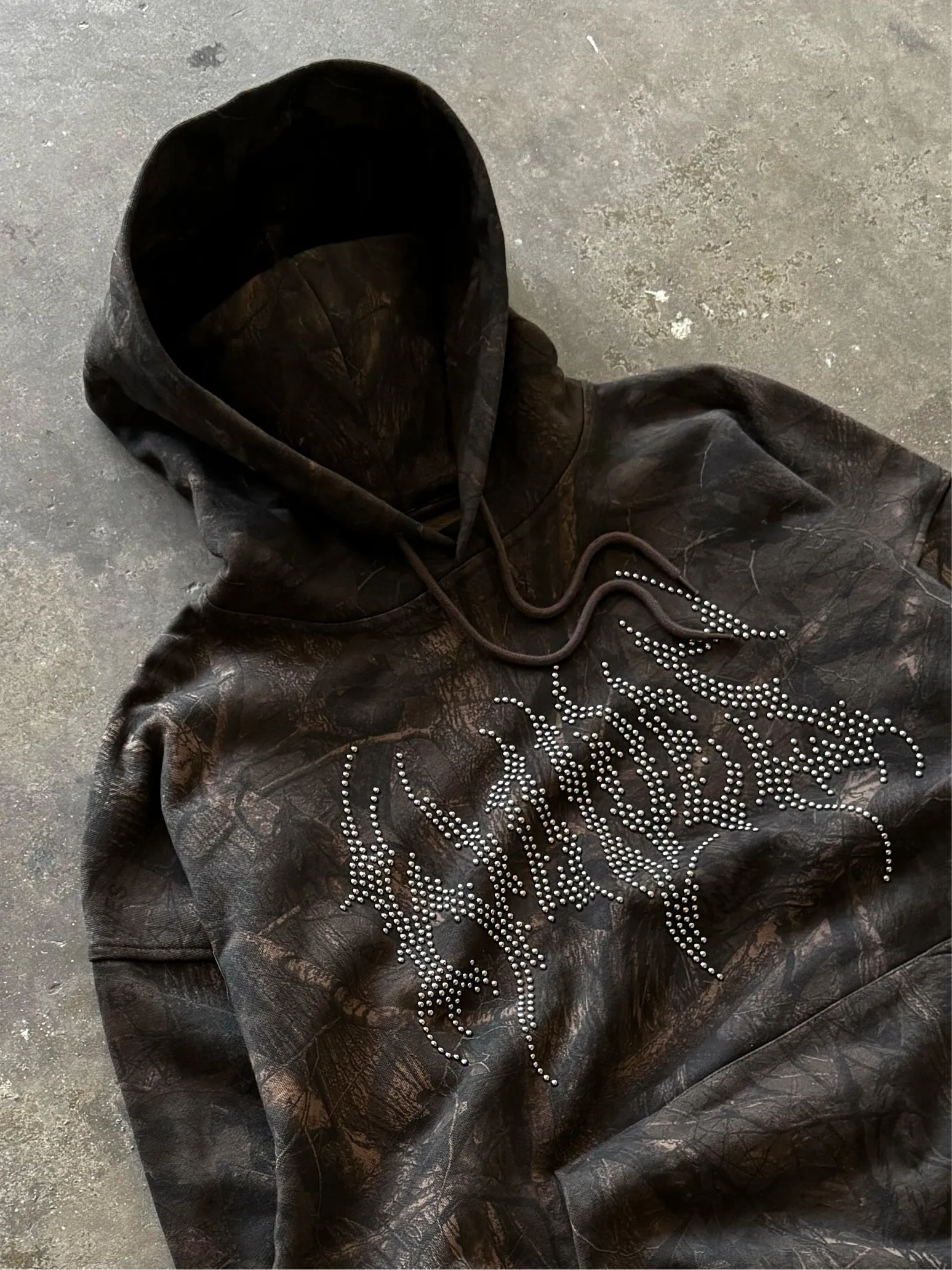 Hesh Stud "Grunge" Hoodie in Brown Driftwood Forest Camo