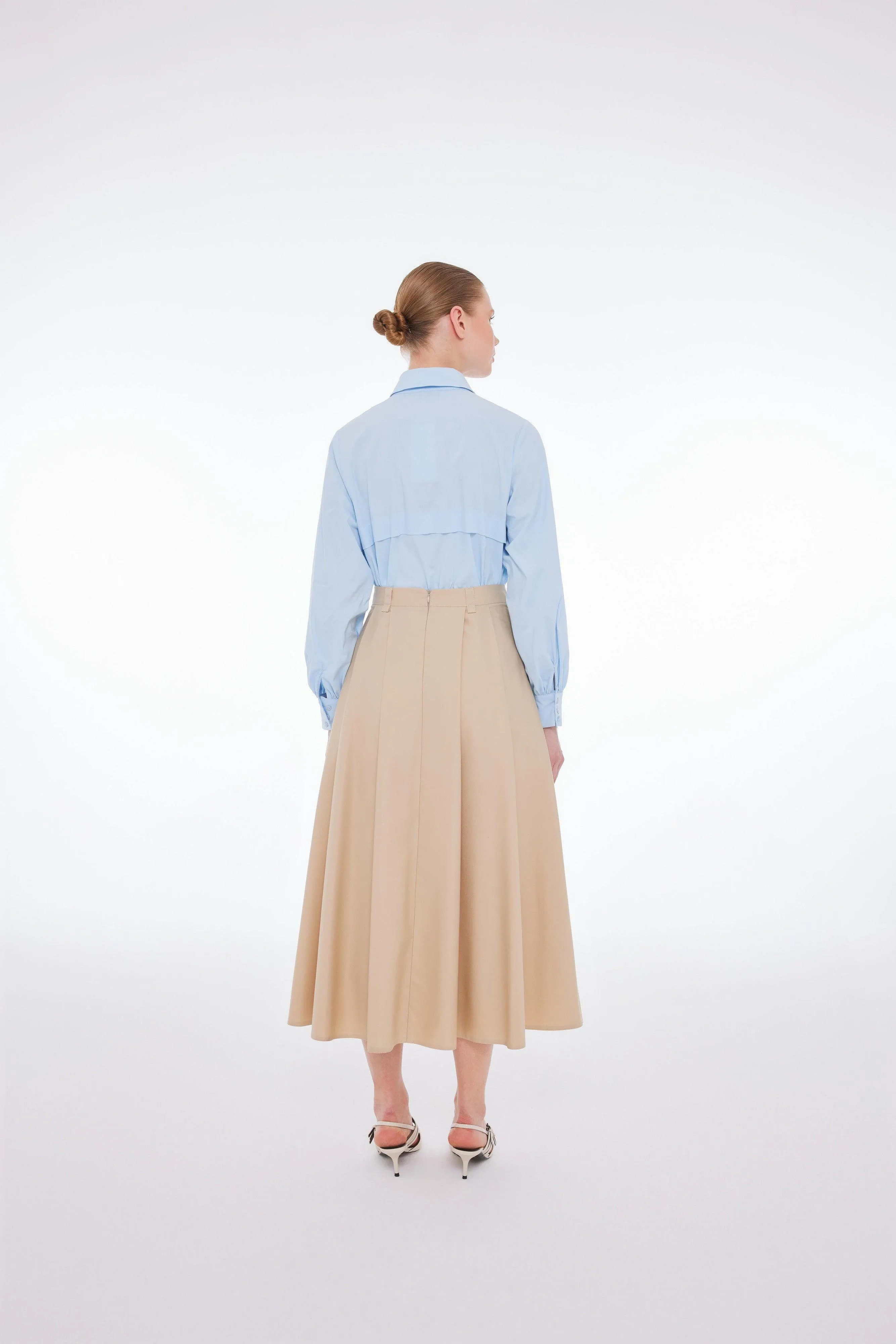 HIGH RISE PLEATED MAXI SKIRT BEIGE