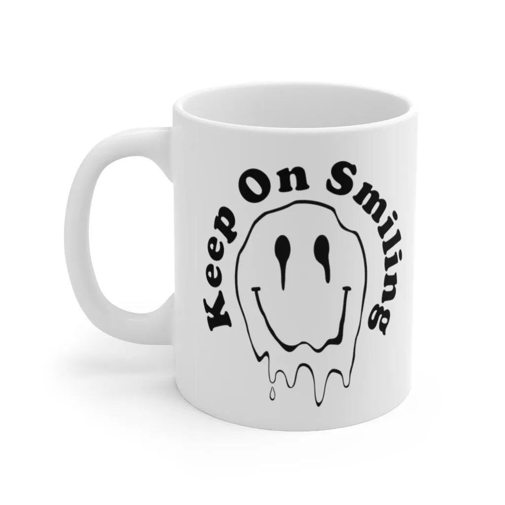 Keep on Smiling Mug - Retro 90s Y2k Grunge Melting Trippy Smiley Face Tea Mug, Vintage happy Face, Gift for Coffee