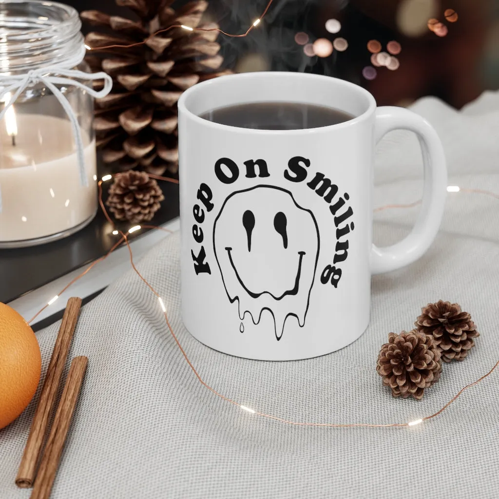 Keep on Smiling Mug - Retro 90s Y2k Grunge Melting Trippy Smiley Face Tea Mug, Vintage happy Face, Gift for Coffee